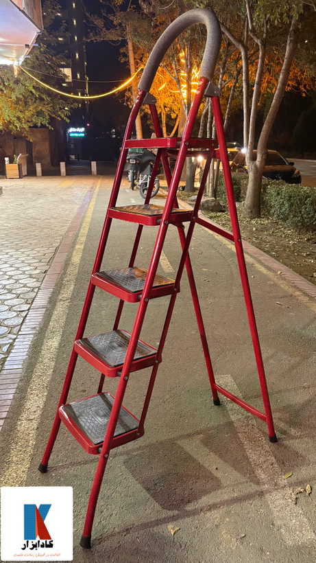 نردبان ۵ پله تاشو خانگی